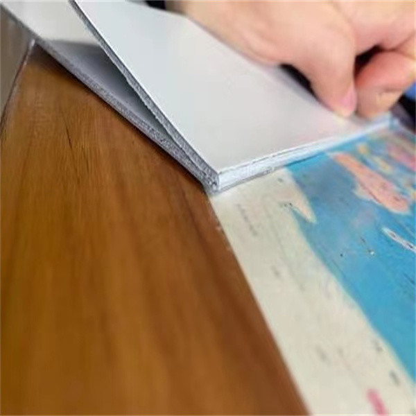 1500mm chiều rộng gương Aluminium Composite Panel 4mm Panel Thickness 0.4mm Aluminum Thickness