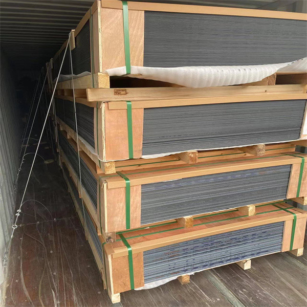 1500mm chiều rộng gương Aluminium Composite Panel 4mm Panel Thickness 0.4mm Aluminum Thickness
