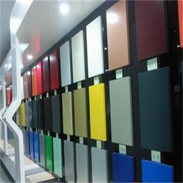 Ngôi nhà chế tạo sẵn sang trọng hiện đại dễ lắp ráp 3 phòng ngủ Nhà chứa sử dụng các tấm tổng hợp nhôm