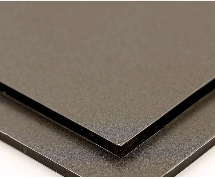 Bảng tổng hợp nhôm bóng cao bảo vệ bề mặt của bạn bằng lớp phủ Nano-PVDF và sơn tự làm sạch