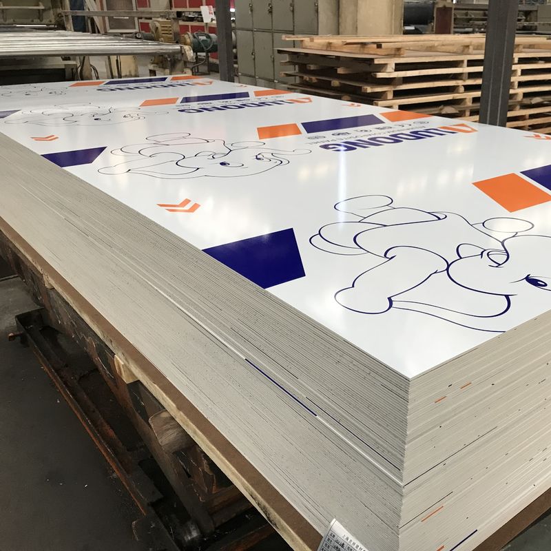 CE/SGS Chứng nhận B1 Chống cháy ACP 3mm, Lớp phủ Nano, Trọng lượng nhẹ cho Mặt tiền tòa nhà cao tầng