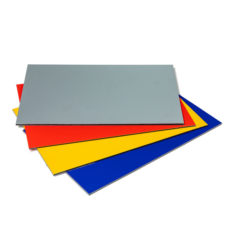 Kiểm soát chất lượng nghiêm ngặt Panel nhôm nhựa 4x8 ft PE PVDF phủ chống tia cực tím cách nhiệt cho nhà hàng bán tường nóng