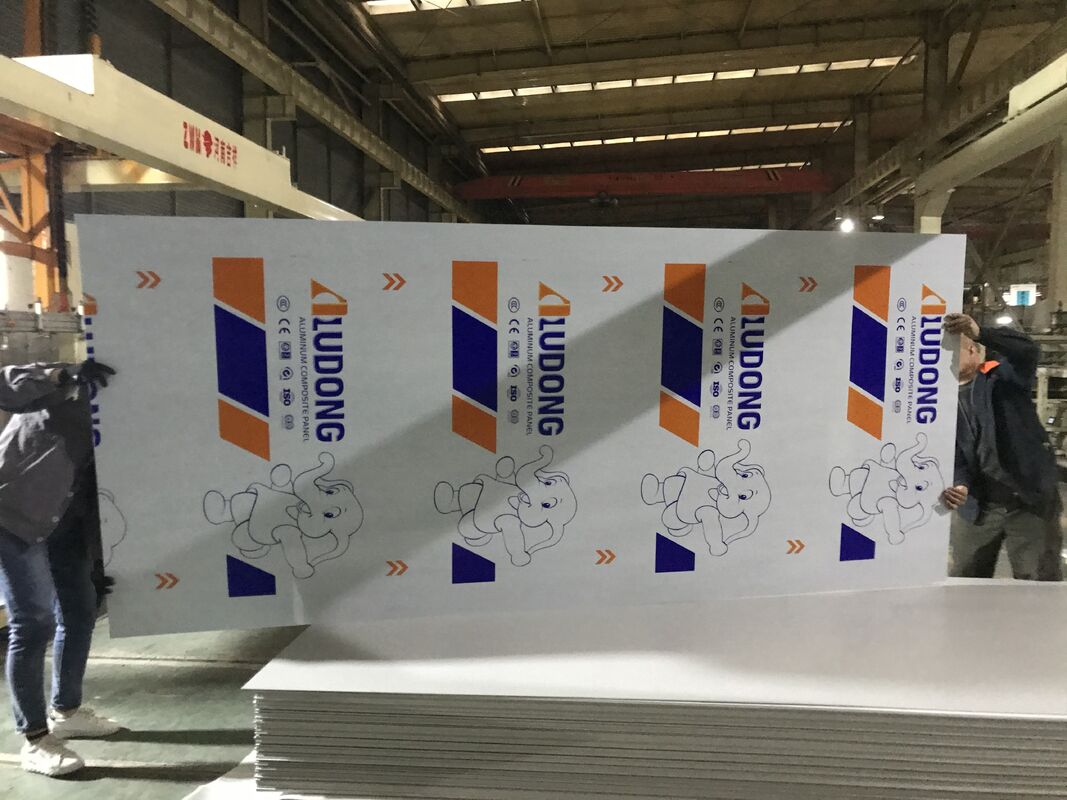 Hy Lạp chất lượng PE Aluminium Composite Panel cho các dấu hiệu và trang trí nội thất