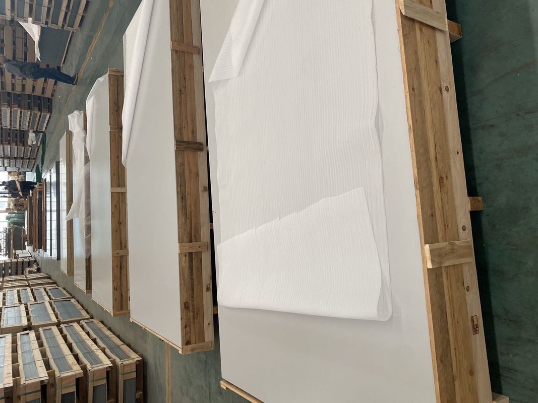 Xây dựng đương đại PVDF Aluminium Composite Panel Độ cứng cao và bảo trì dễ dàng để bảo vệ lâu dài