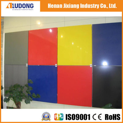 Sản phẩm bán nóng Panel tổng hợp nhôm 4x8 ft PVDF PE phủ chống cháy Đèn tùy chỉnh có sẵn cho trang trí nội thất bên ngoài